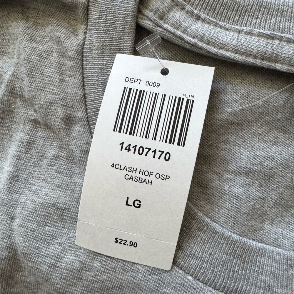 Hot Topic Rock the Casbah Gray Graphic T-Shirt - Picture 3 of 5